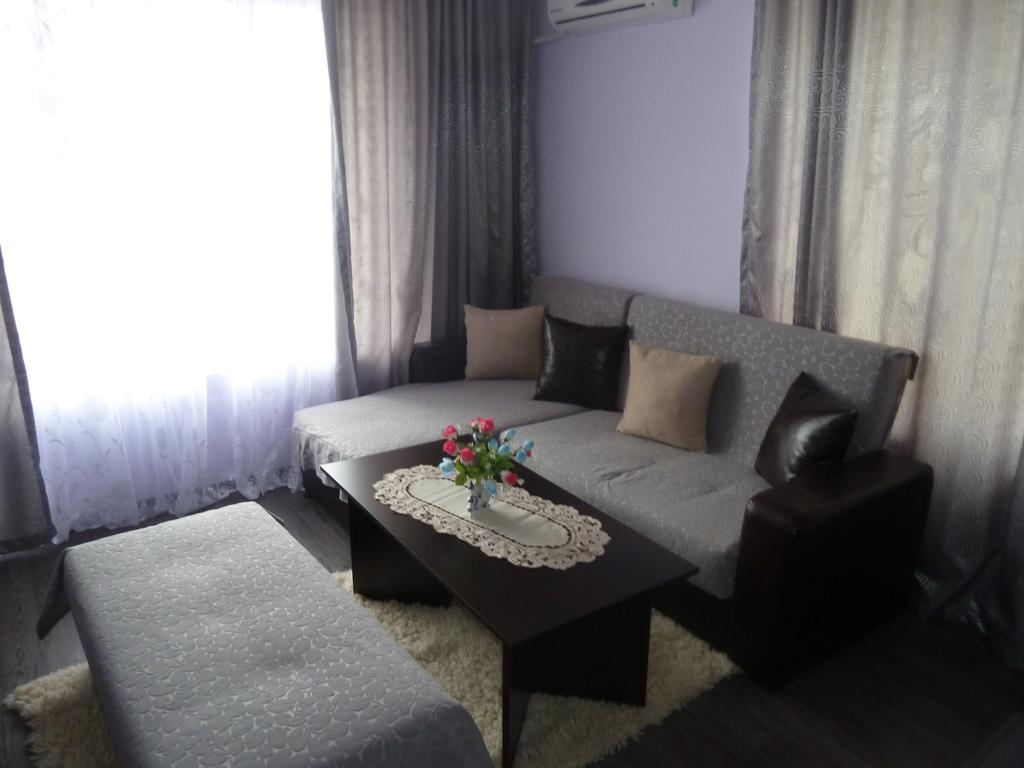 Anfid Apartments Burgas Stad Buitenkant foto