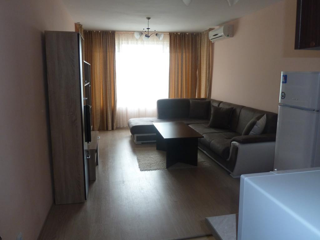 Anfid Apartments Burgas Stad Buitenkant foto