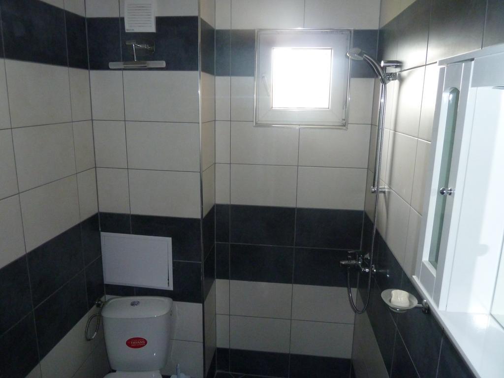 Anfid Apartments Burgas Stad Buitenkant foto